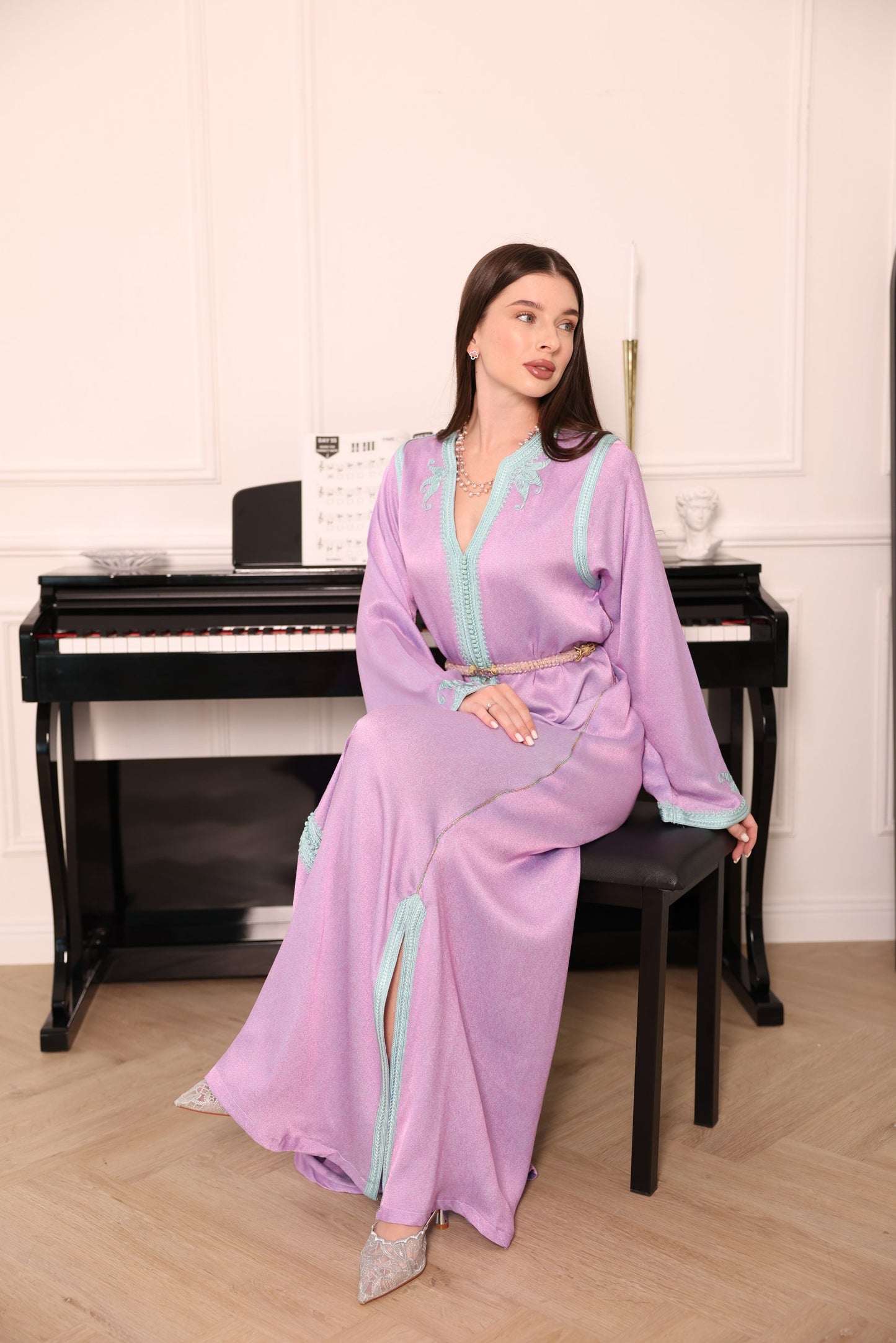Pearl of Lavender-Caftan